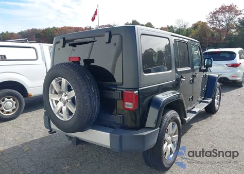2012 Jeep Wrangler Unlimited Sahara z USA, uszkodzony, nr VIN 1C4HJWEG6CL206063